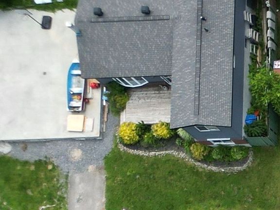 3rd image of 13 Yonge St S