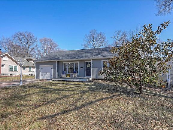 2nd image of 8839 Virginia Ln