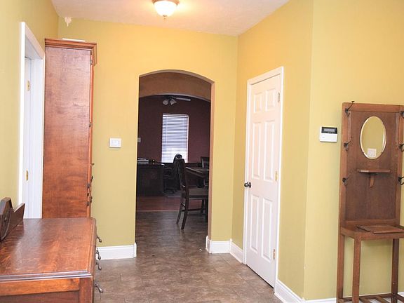 2nd image of 1743 Hodges St