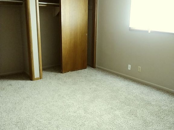 5th image of 4854 Taylor St APT 9