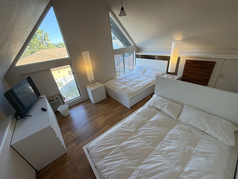 1st image of 6505 Saranac St Room 4