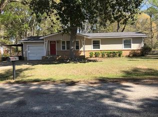 3611 Indian Springs Dr, Marshall, TX 75672