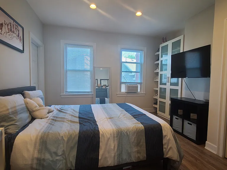 3 Sayward Pl #2 — Photo 9