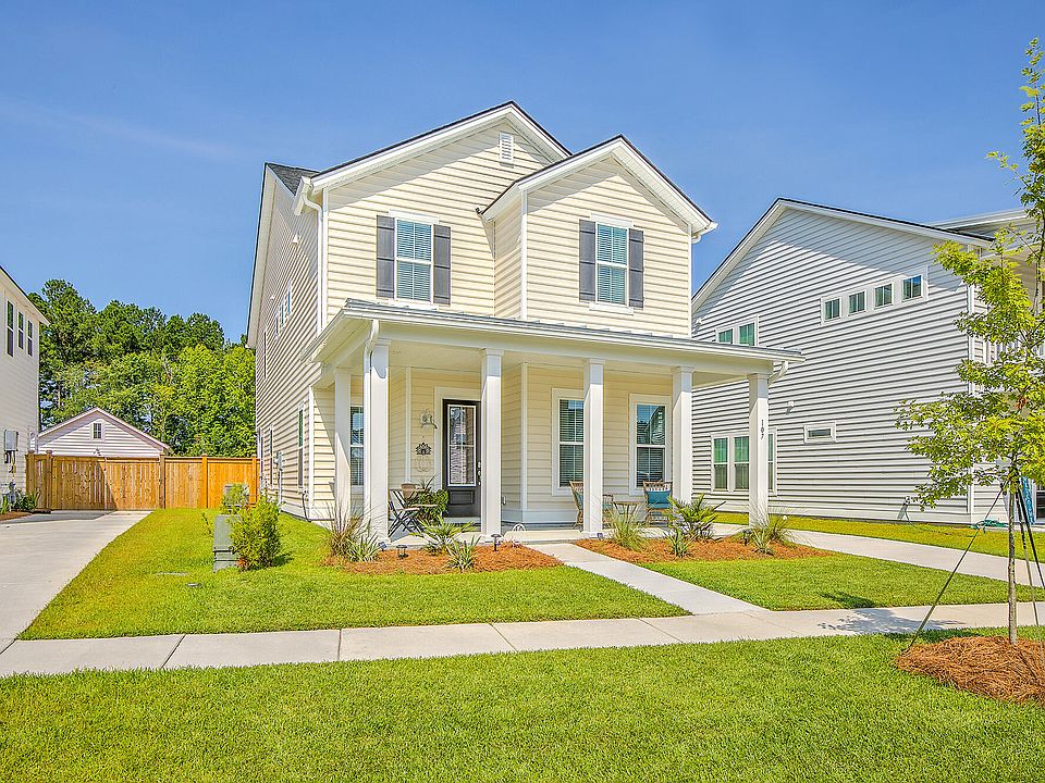 1st image of 107 River Wind Way