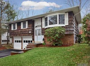 50 State Pl, Huntington, NY 11743