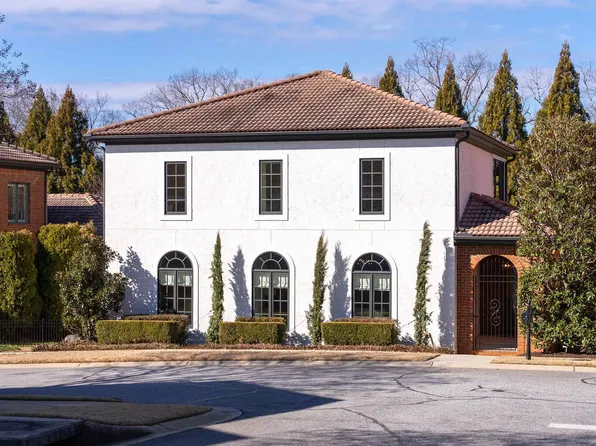 228 Lucca Dr, Greenville, SC 29609