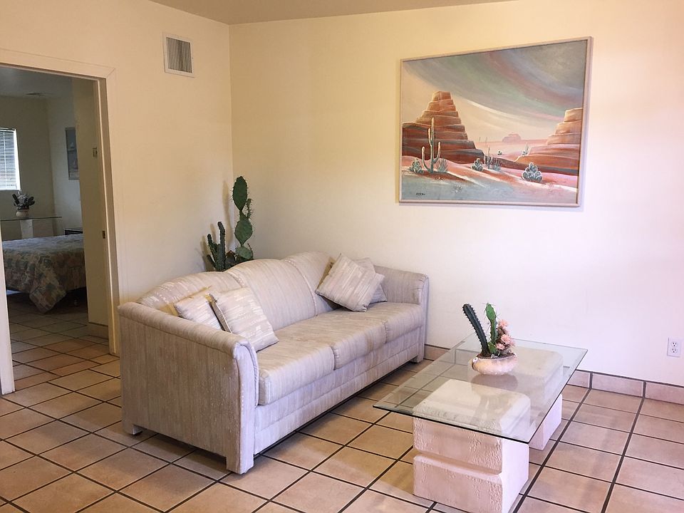 1st image of 608 W Wickenburg Way