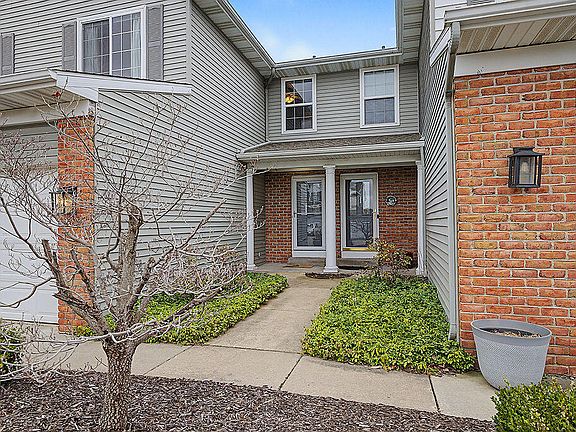 2nd image of 5423 Rivertown Cir SW