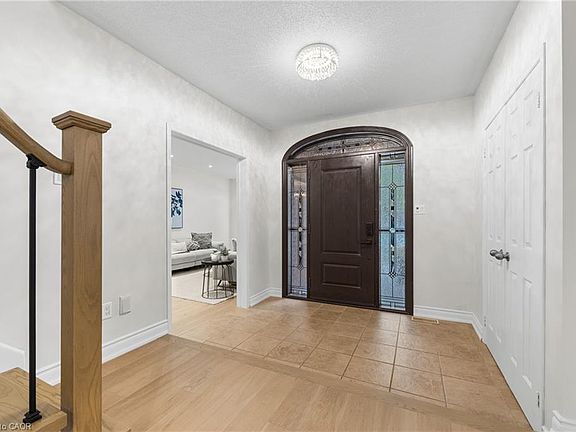 4th image of 435 March Cres