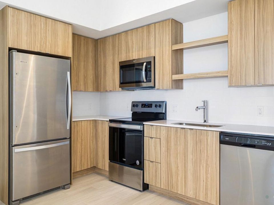 2nd image of 553 NE 8th St #107