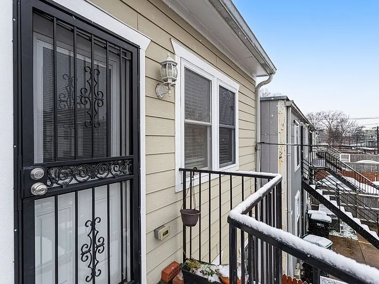 1714 W Virginia Ave NE #3 — Photo 27