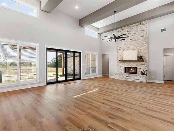 2nd image of 2433 Coronado Estates Dr