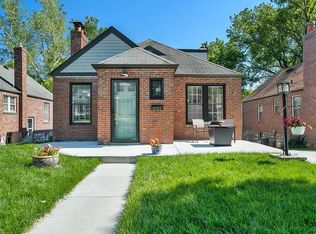 8752 Bridgeport Ave, Saint Louis, MO 63144