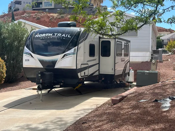 840 N Twin Lakes Dr, Saint George, UT 84790