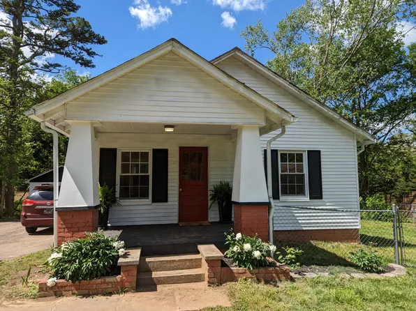 4215 Lonas Dr, Knoxville, TN 37909