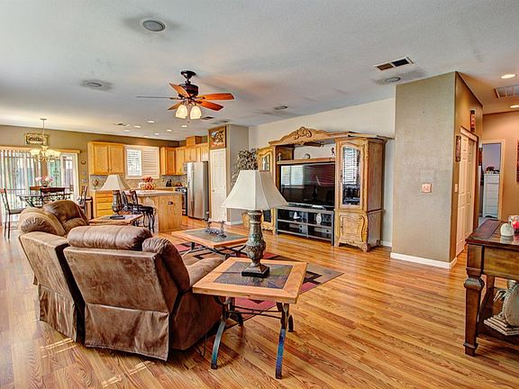 4th image of 1729 Benedino Cir
