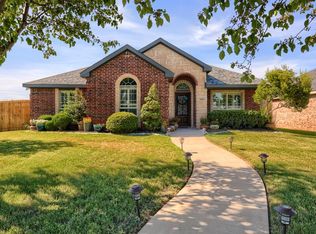 6901 Stonegate Dr, Odessa, TX 79765