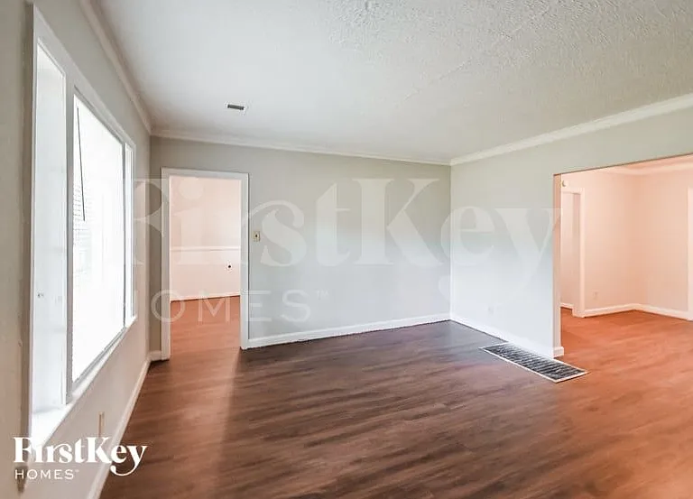 3412 Lucibill Rd — Photo 3