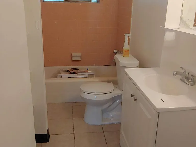 1626 Cloverdale Dr — Photo 12