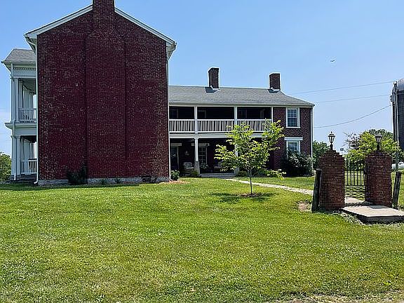 4th image of 1298 Bardstown Trl