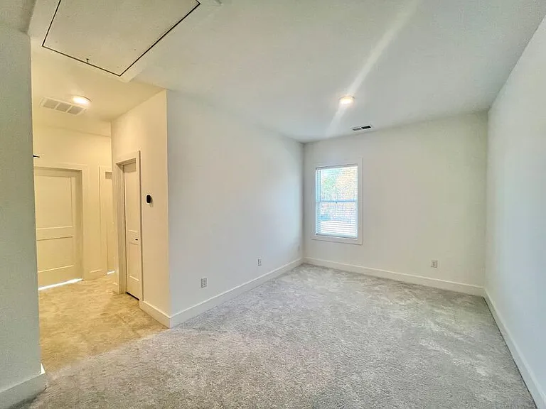 1533 Patchings Ln — Photo 8