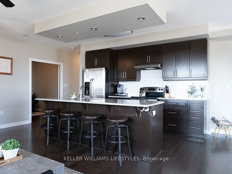 330 Ridout St N #804 — Photo 6
