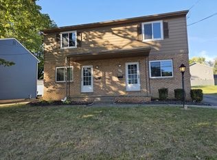 1637 Liberty Dr, Akron, OH 44313