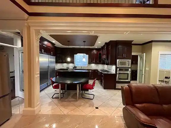 5th image of 16482 88th Ave #1A