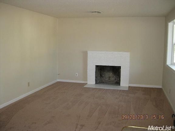2nd image of 500 Wales Dr