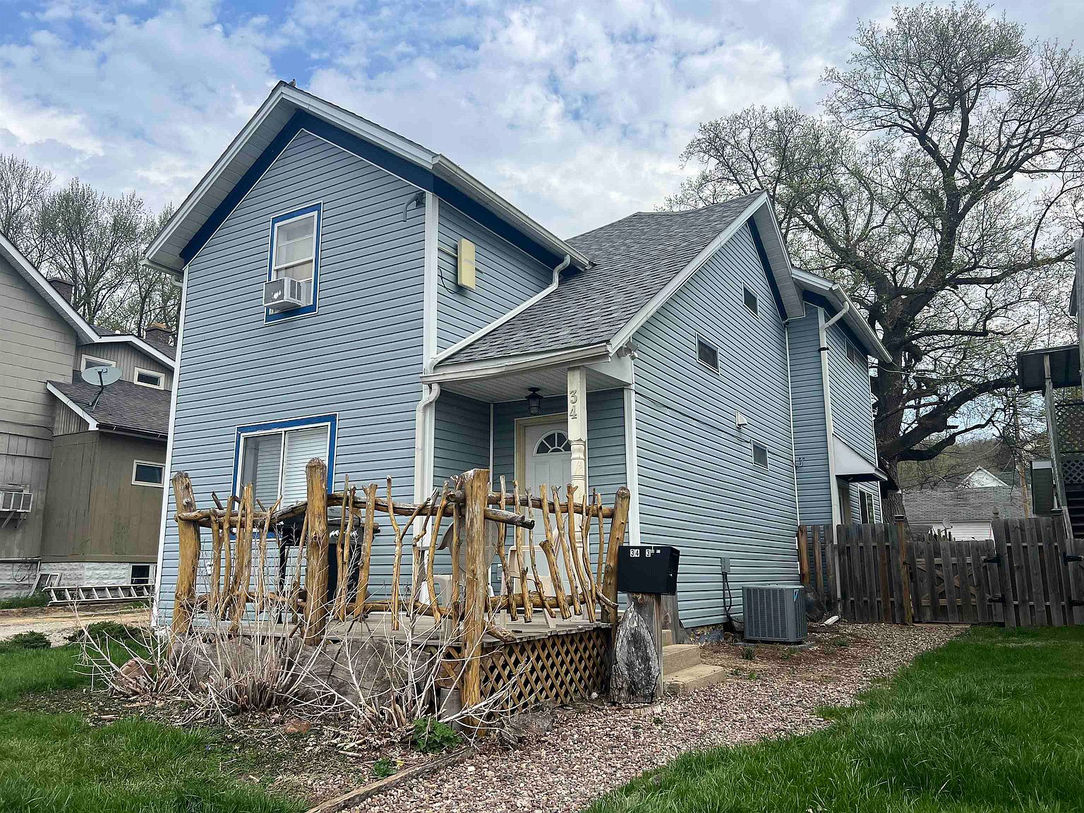 34 3rd St, Savanna, IL 61074 Zillow