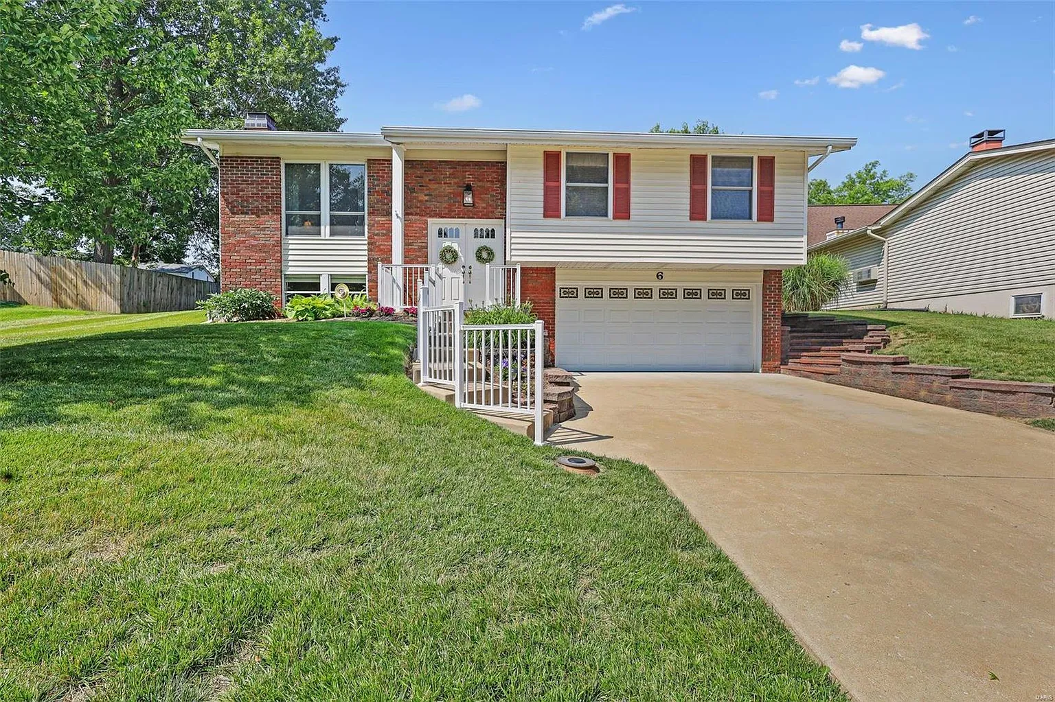 6 Deer Lodge Dr photo 1