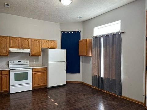 Natural Light at Kitchen with Huge Window