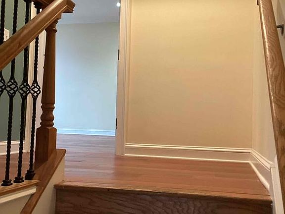 2nd image of 58 Chestnut St APT 2