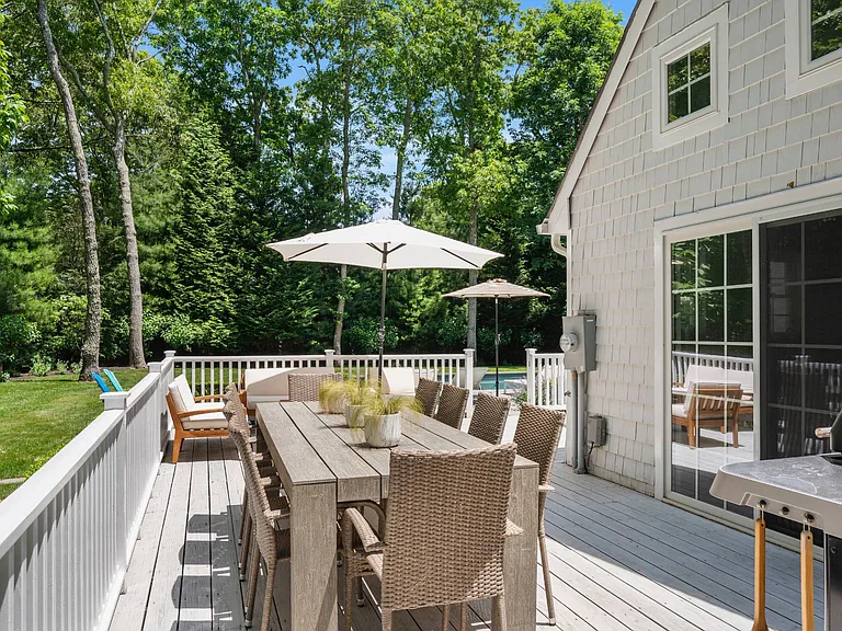 21 Birchwood Ln — Photo 27