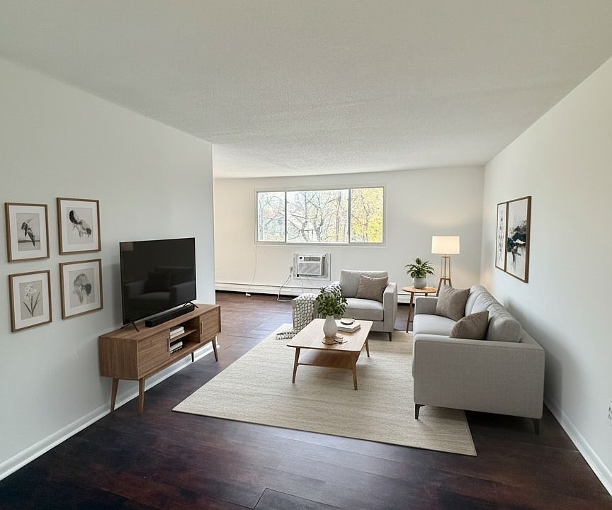 1st image of 6518 N Camac St #B