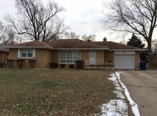 1160 W Hawkins St, Kankakee, IL 60901