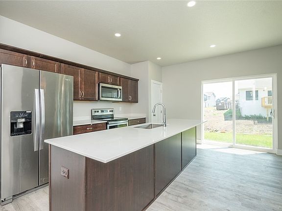 4th image of 3503 Linden Dr SW