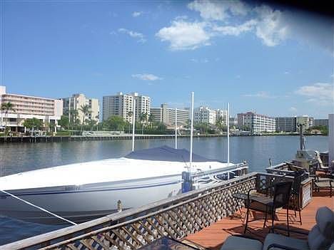2nd image of 675 Pelican Way