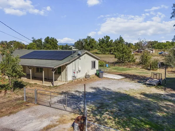 3393 Shirley St, Cottonwood, CA 96022
