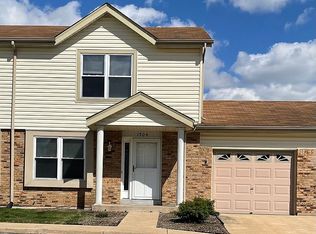 1504 Summergate Pkwy, Saint Charles, MO 63303