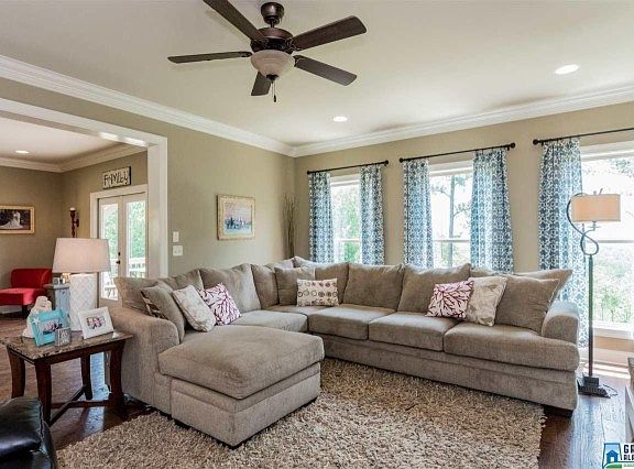 5th image of 1808 Southpointe Dr