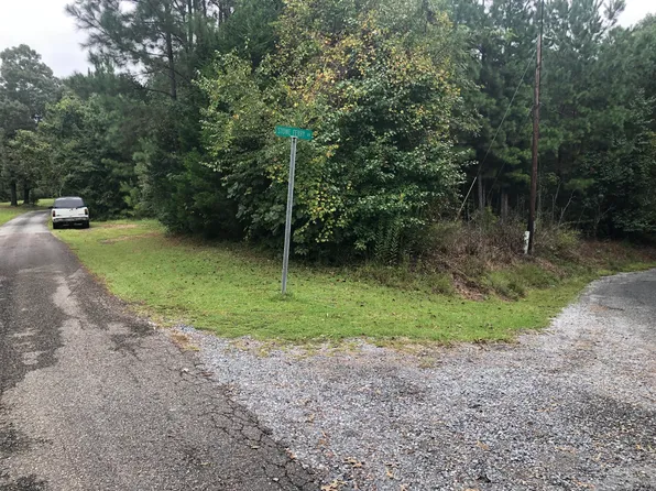 2347 Stowe Ferry Rd, Alexander City, AL 35010