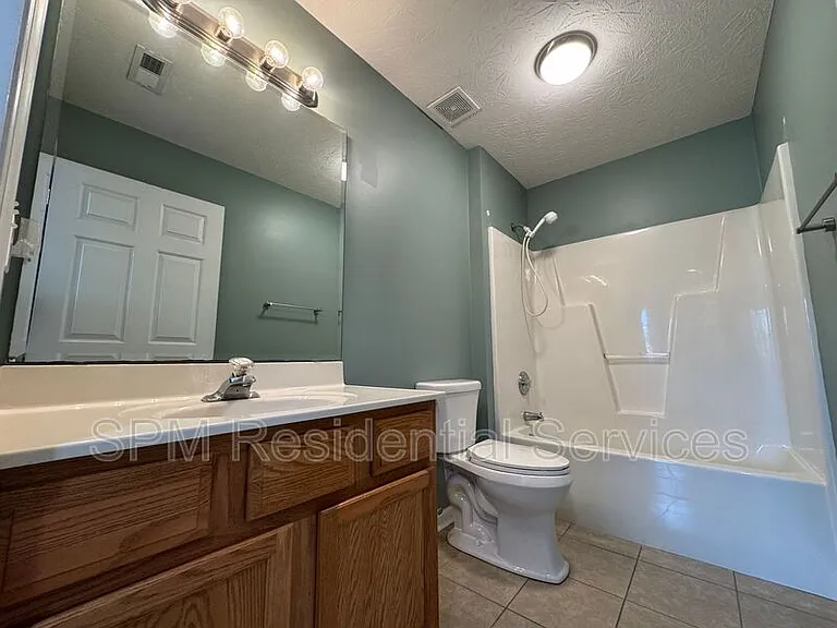 723 Sunseeker Dr — Photo 12