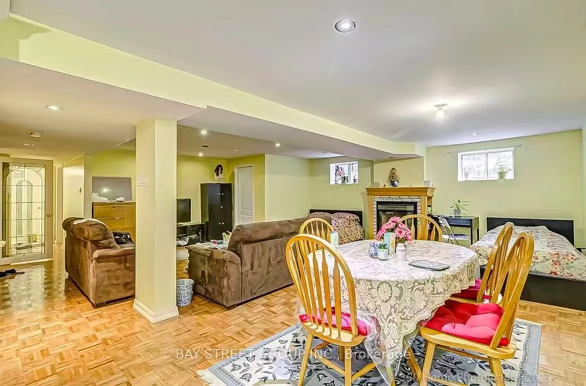 1 bed, $1,630 — Photo 2