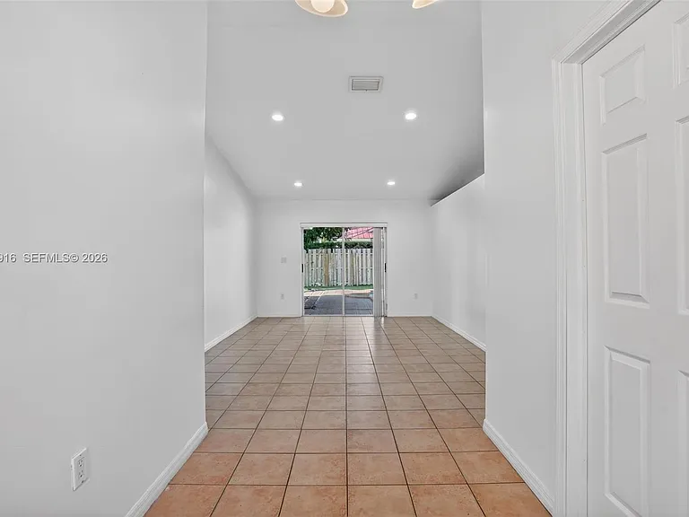 14330 SW 152nd Pl — Photo 11