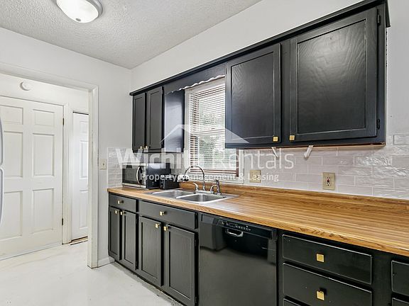 5th image of 1418 Money St