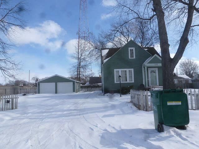 1st image of 408 N Woodbridge St