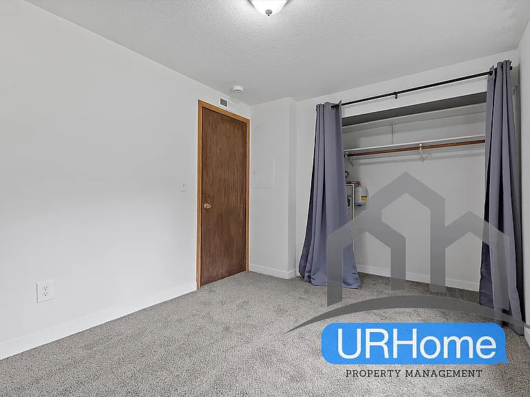 400 SE 169th Ave — Photo 34