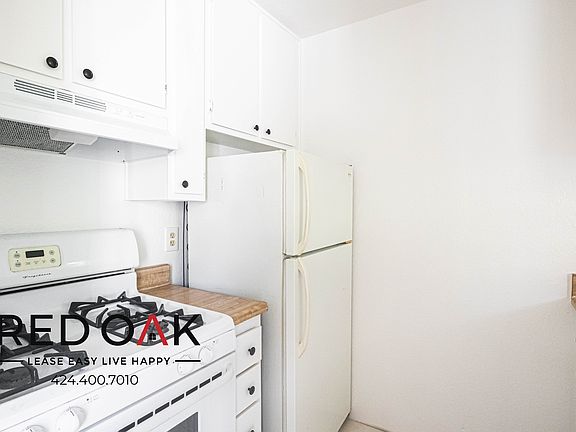 3rd image of 10285 Tujunga Canyon Blvd #212