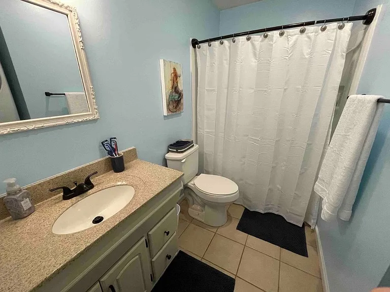 420 Sunset Dr — Photo 8